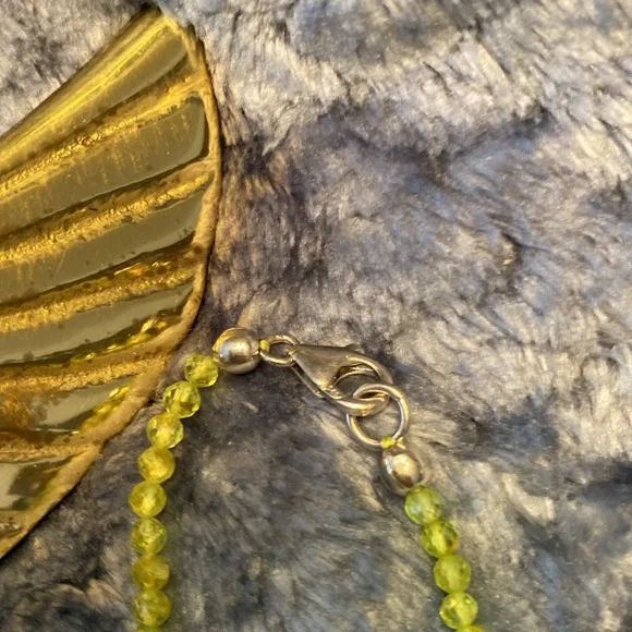 Genuine Peridot beaded necklace 18 inches 925. 25cts - Picture 7 of 7